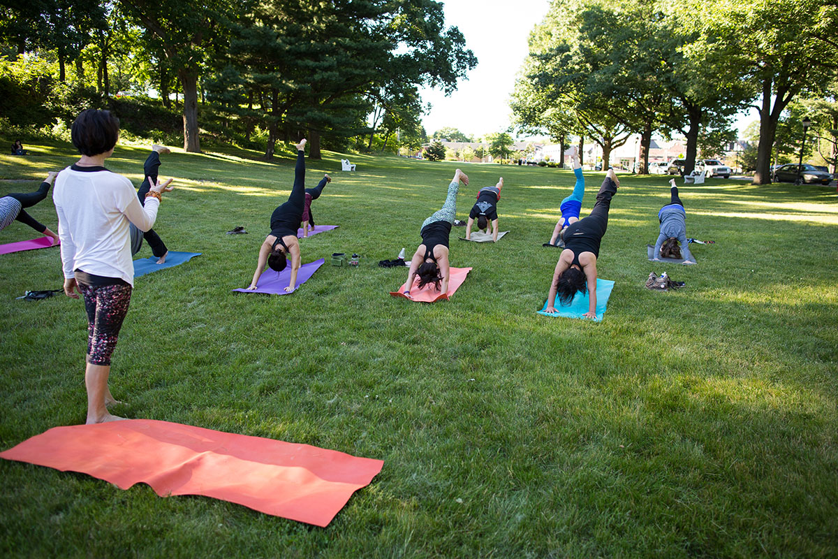 Yoga On The Lawn - Arlington Has It!